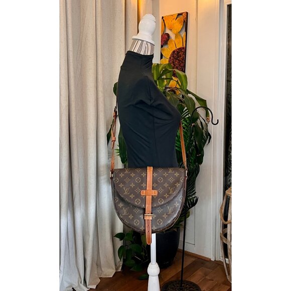 Louis Vuitton Monogram Chantilly GM Shoulder CrossBody Bag - Picture 14 of 15